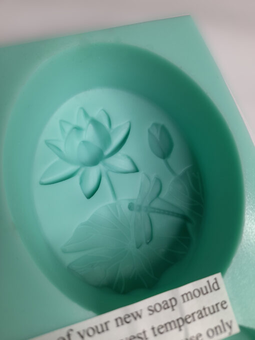 4 in 1 Water Lily Silicone Mould - 110g - Image 2